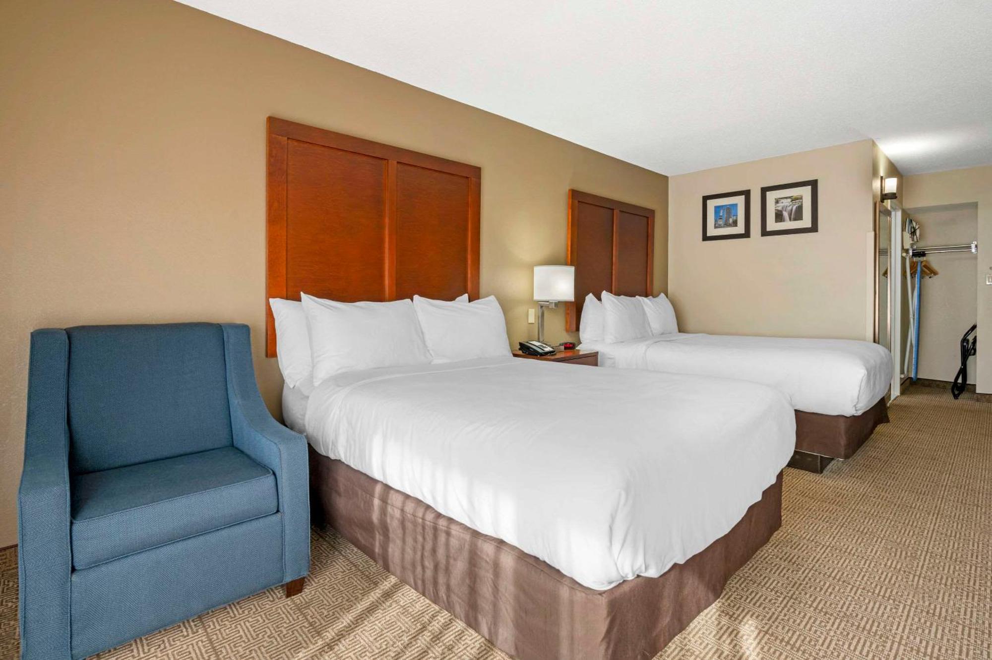 Comfort Inn & Suites North At The Pyramids Indianapolis Buitenkant foto